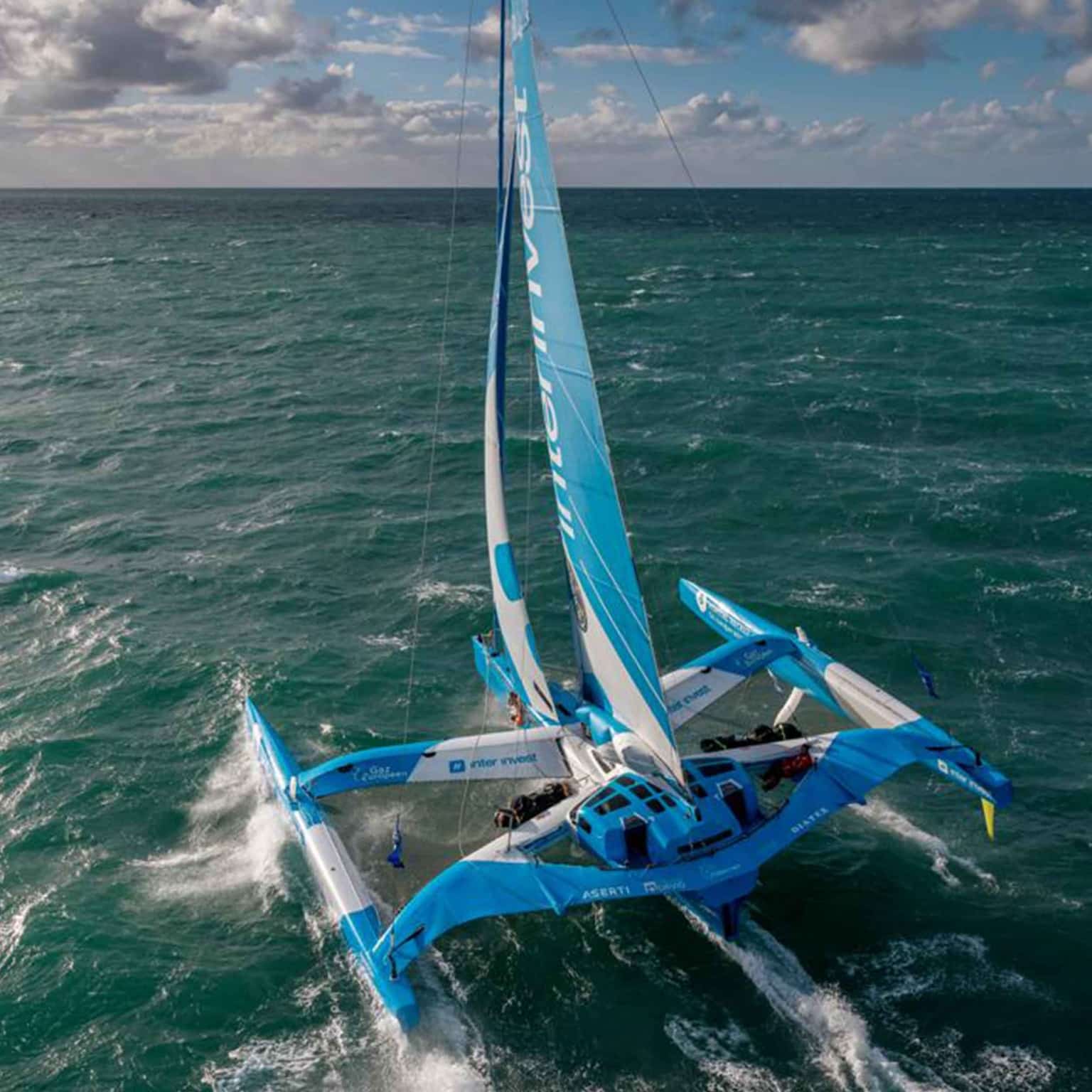 Entoilage Trimaran Inter Invest