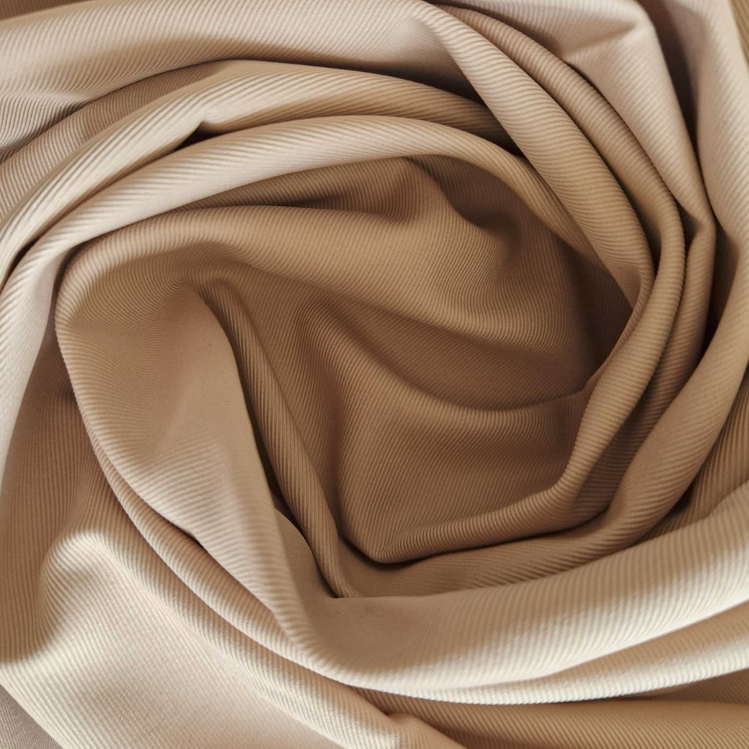Tissu Polyester Recyclé Pour Bagagerie De Luxe M8390PSREC COLORIS – 214