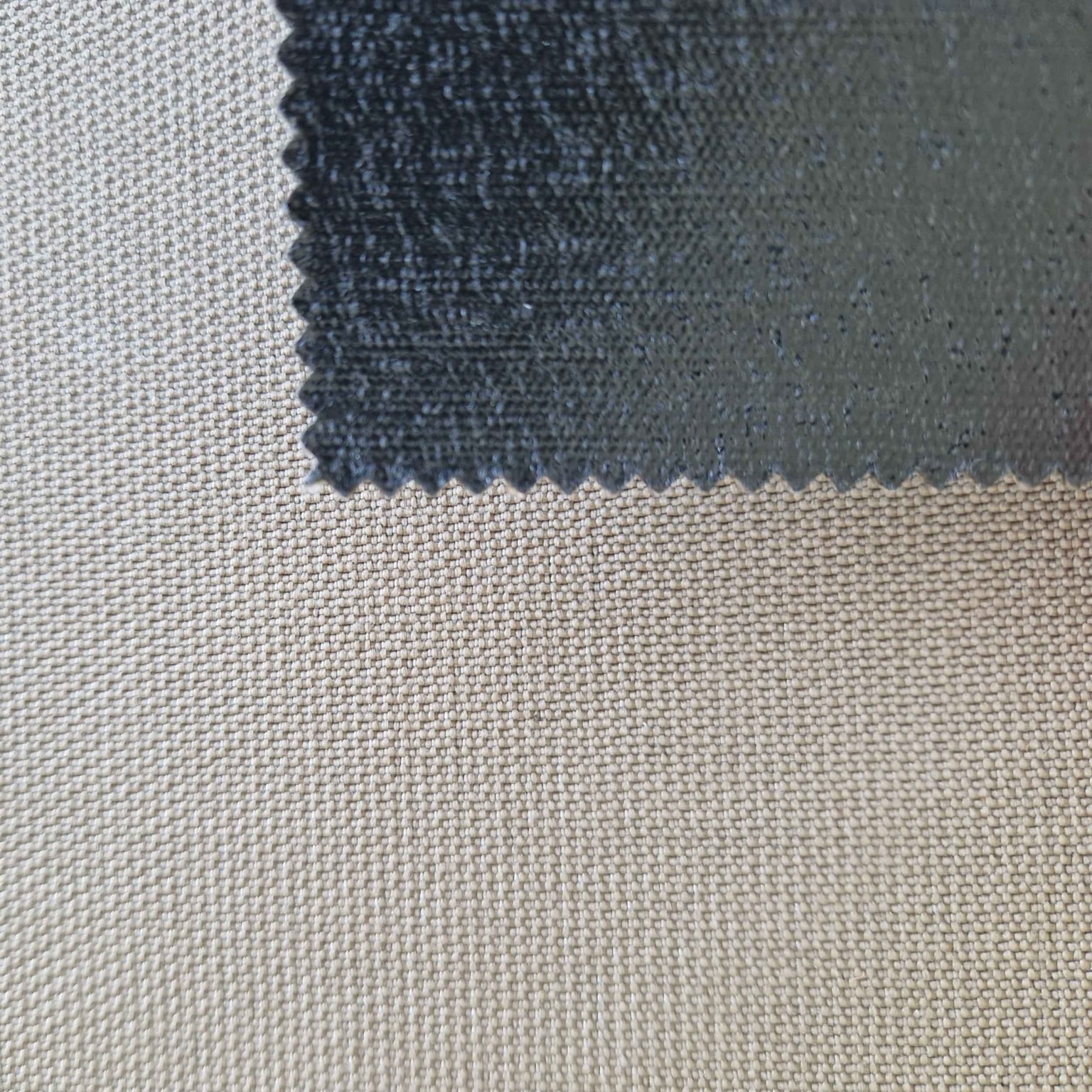Tissu Rigide Et Thermoformable 6026 03 2167